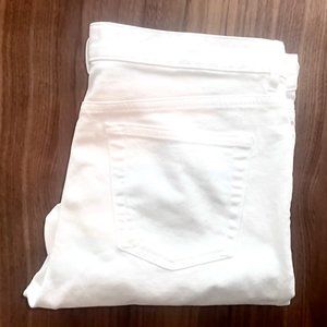 white jeans size 32